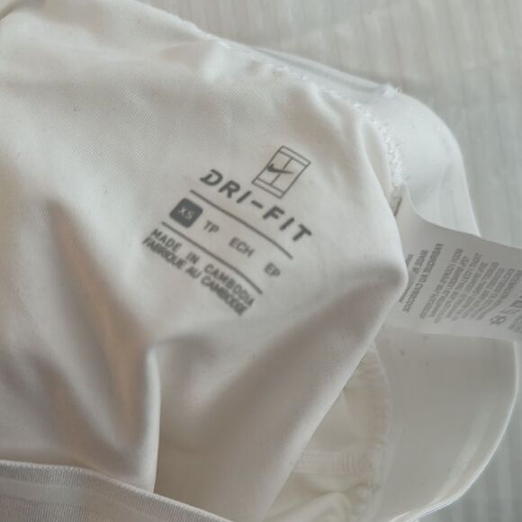 Nike Dri Fit White XS skirt NEW - Picture 5 of 5